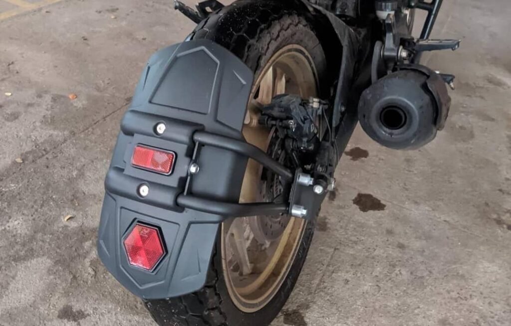 Wheel or Tyre Hugger Tire protector