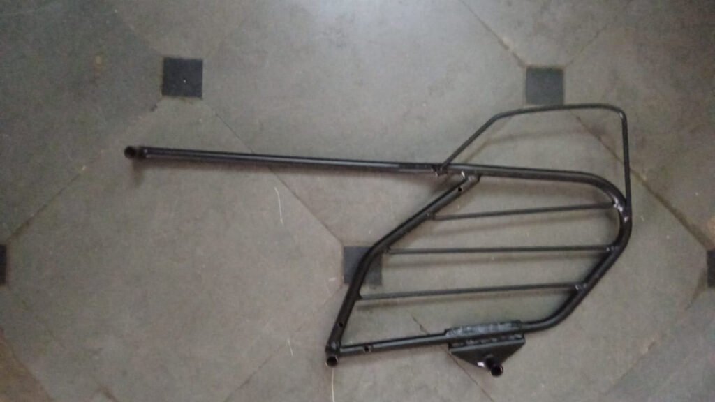 Bajaj Avenger Saree Guard